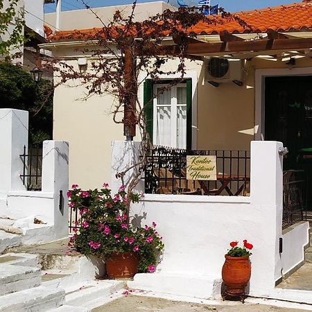 Kontos-Traditional House In Andros Beach Exterior photo