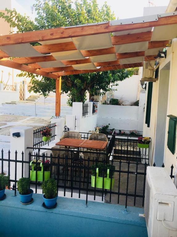 Kontos-Traditional House In Andros Beach Exterior photo